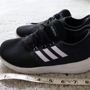 Kids Addidas Sneakers Size  3 (Girls)